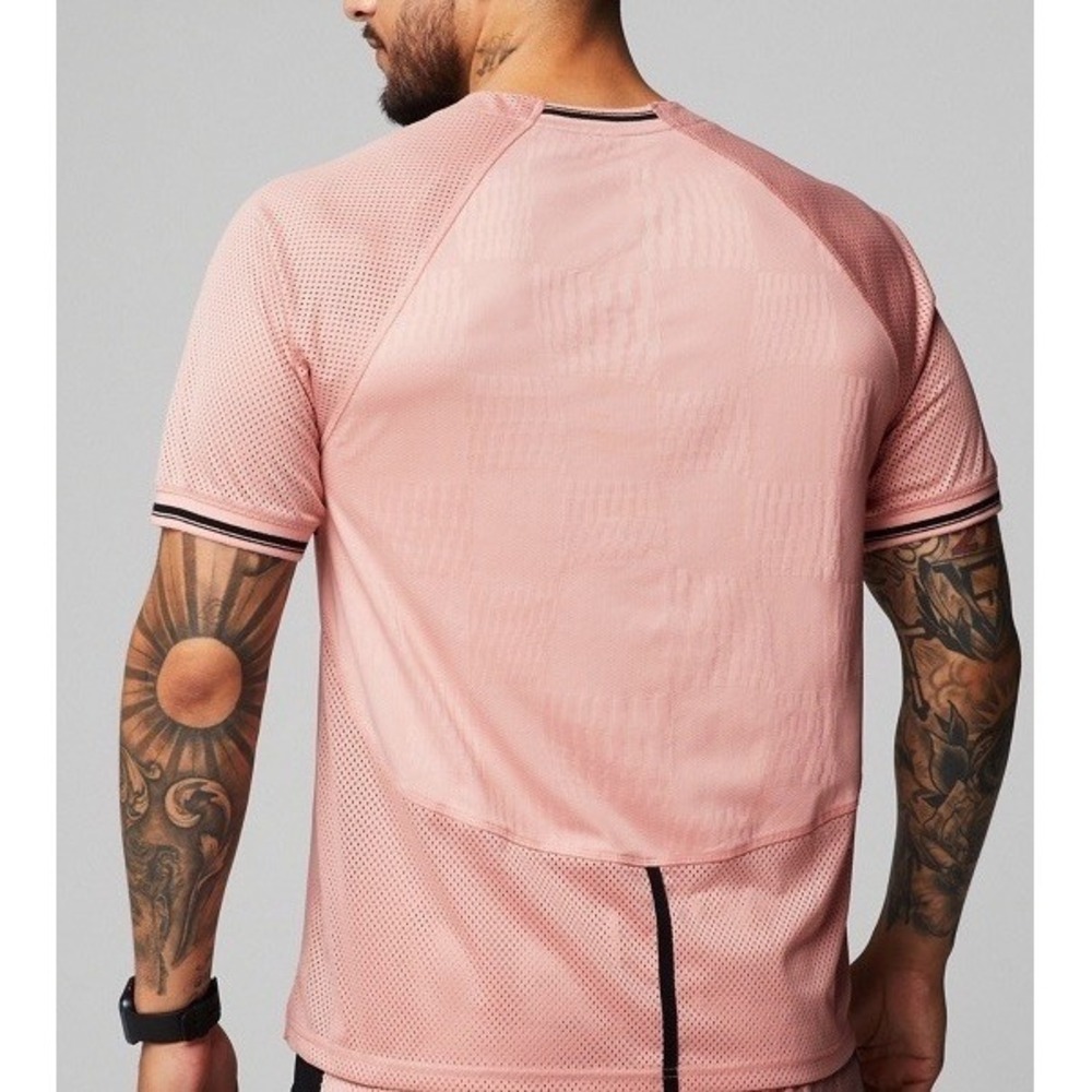 Fabletics The REC MESH Tee Men's Athletic Jersey T-Shirt Pink Size Medium Sporty - Picture 2 of 9